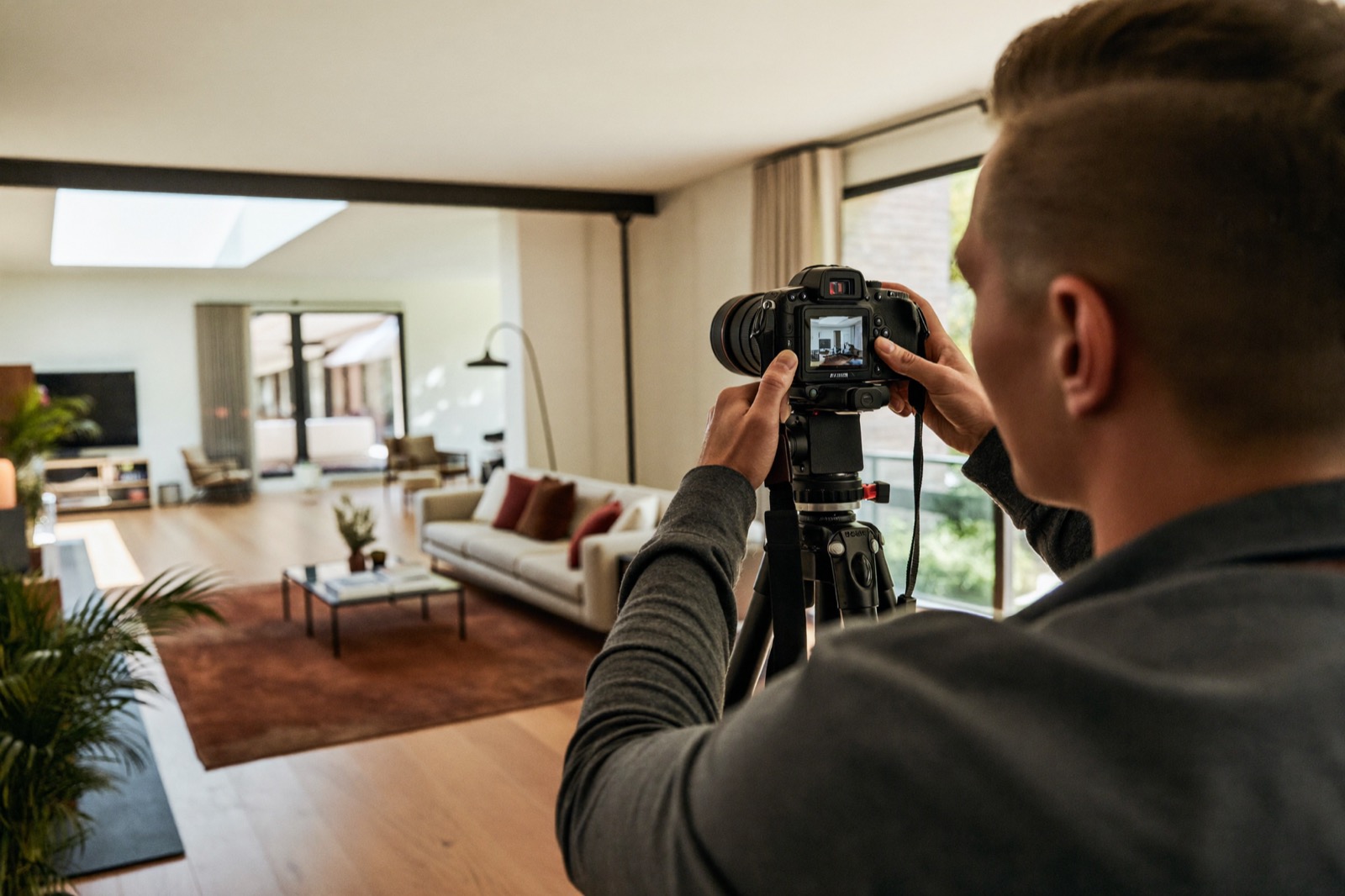 Photo et vidéo par Skroll